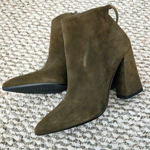 stuart weitzman grandiose